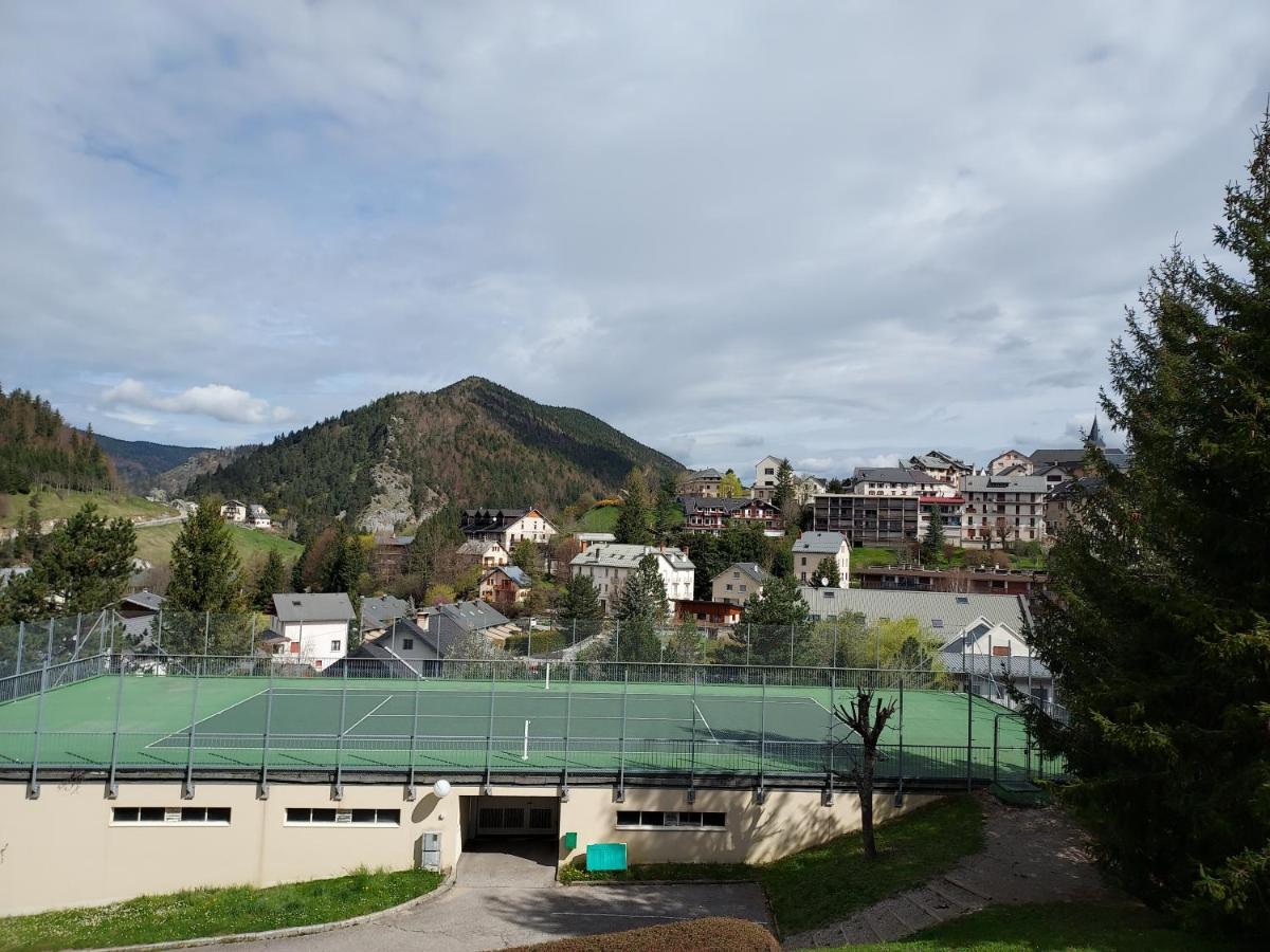 Villard Je T'Aime - Residence Les Tennis - 2 Appartements 2 Pieces 5 P Et 6 P Extérieur photo